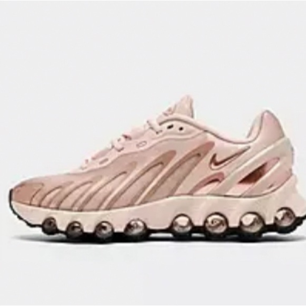 Nike Air Max Dn8 New Women’s Casual Shoes